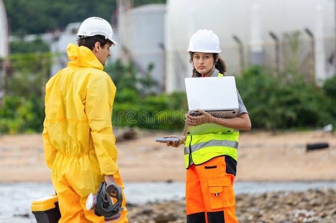 How an OSHA Certificate Can Help You Stand Out in the Job Market?