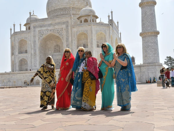 Agence de voyage locale en Inde : 10 raisons de choisir un expert francophone pour votre voyage sur mesure
