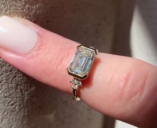 East West Engagement Ring Designs You Should Know