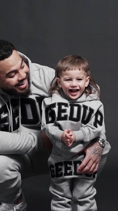 Geedup Hoodie: The Perfect Blend of Streetwear Culture, Comfort, and Modern Fashion