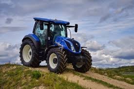 New Holland Tractor: A Reliable Tractor for Modern Farming
