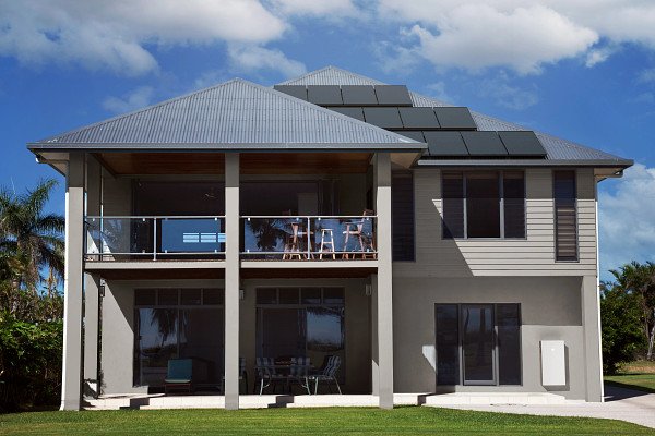 Residential Solar Installation Brisbane: Understanding Panels, Inverters and Batteries