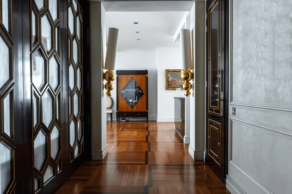 Interior Design in Singapore: 10 Essential Tips for Creating Your Dream Home