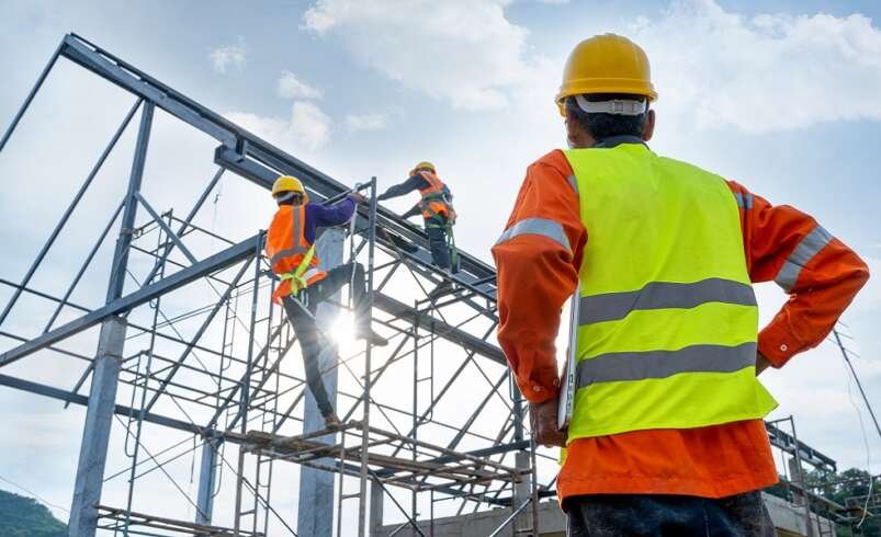 Your Complete Guide to Hiring a Reliable Construction Company