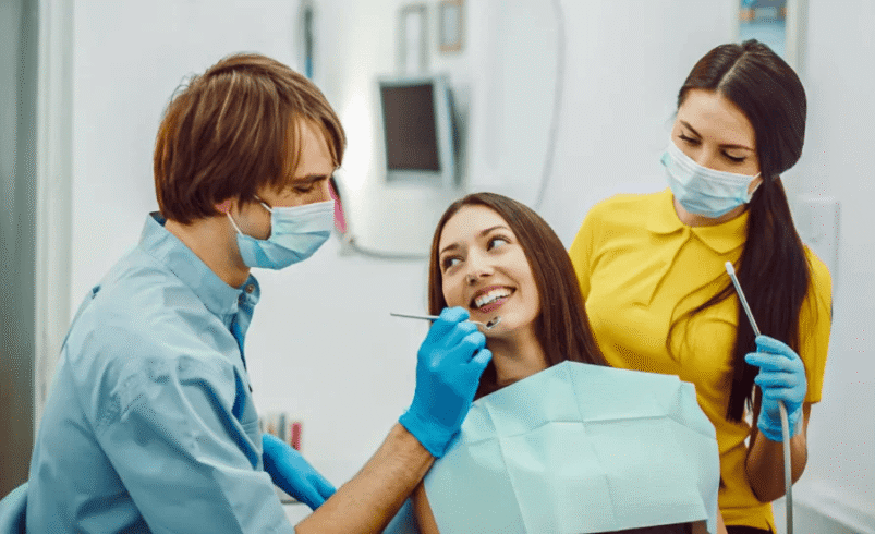Cosmetic Prosthodontist Marketing: A Complete Guide to Growing Your Specialty Practice