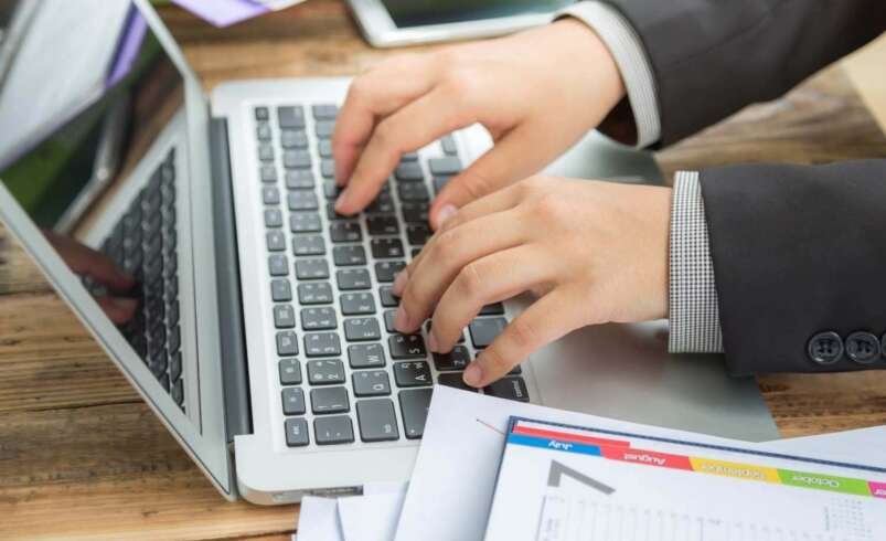 How Business Financial Advisors in London Can Help SMEs Prepare for 2027