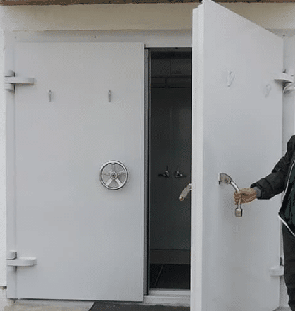 How to Choose Reliable Blast Proof Door Manufacturers for High-Risk Facilities