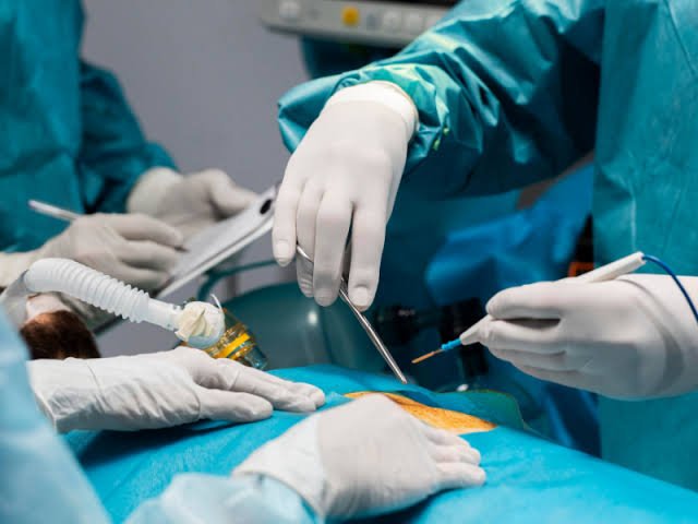 Best Laparoscopic Gynecologist in Dubai for Women’s Health