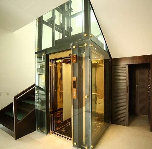 Listen, Look and Feel: Spotting Early Signs of Lift Trouble