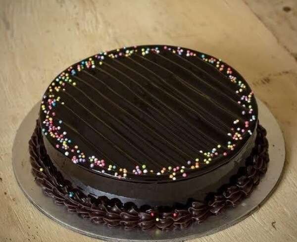 Cake Bakery in Rajouri Garden, Delhi – Delicious Cakes for Every Celebration